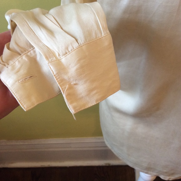 Dana Buchman Cream Wrap Silk Long Sleeve Top Sz 4 - Picture 6 of 12